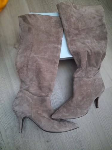 Lovely taupe suede - , leather