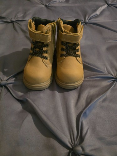 Brand new childrens - brand,